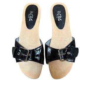 BCBG Paris Black Sandals - Size 8.5